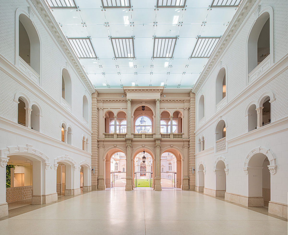 Building of Faculty of Humanities and Social Sciences