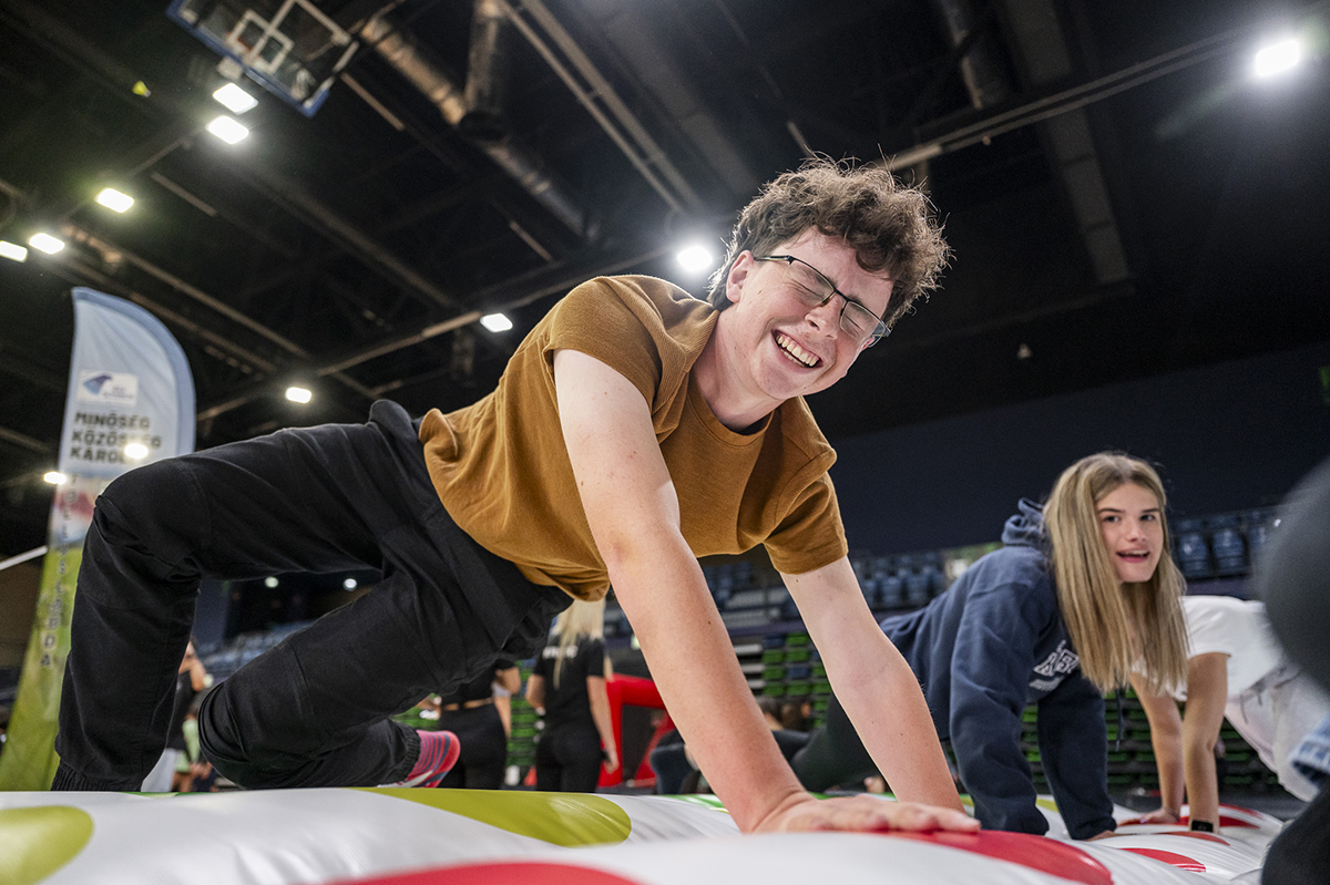 International Students Join the Record-Breaking 5th Károli Sports Day - photos