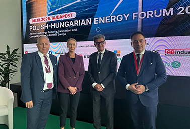 Participants of the opening panel of the Polish–Hungarian Energy Forum 2026 at HUNGEXPO Budapest (6 October 2026) - photo